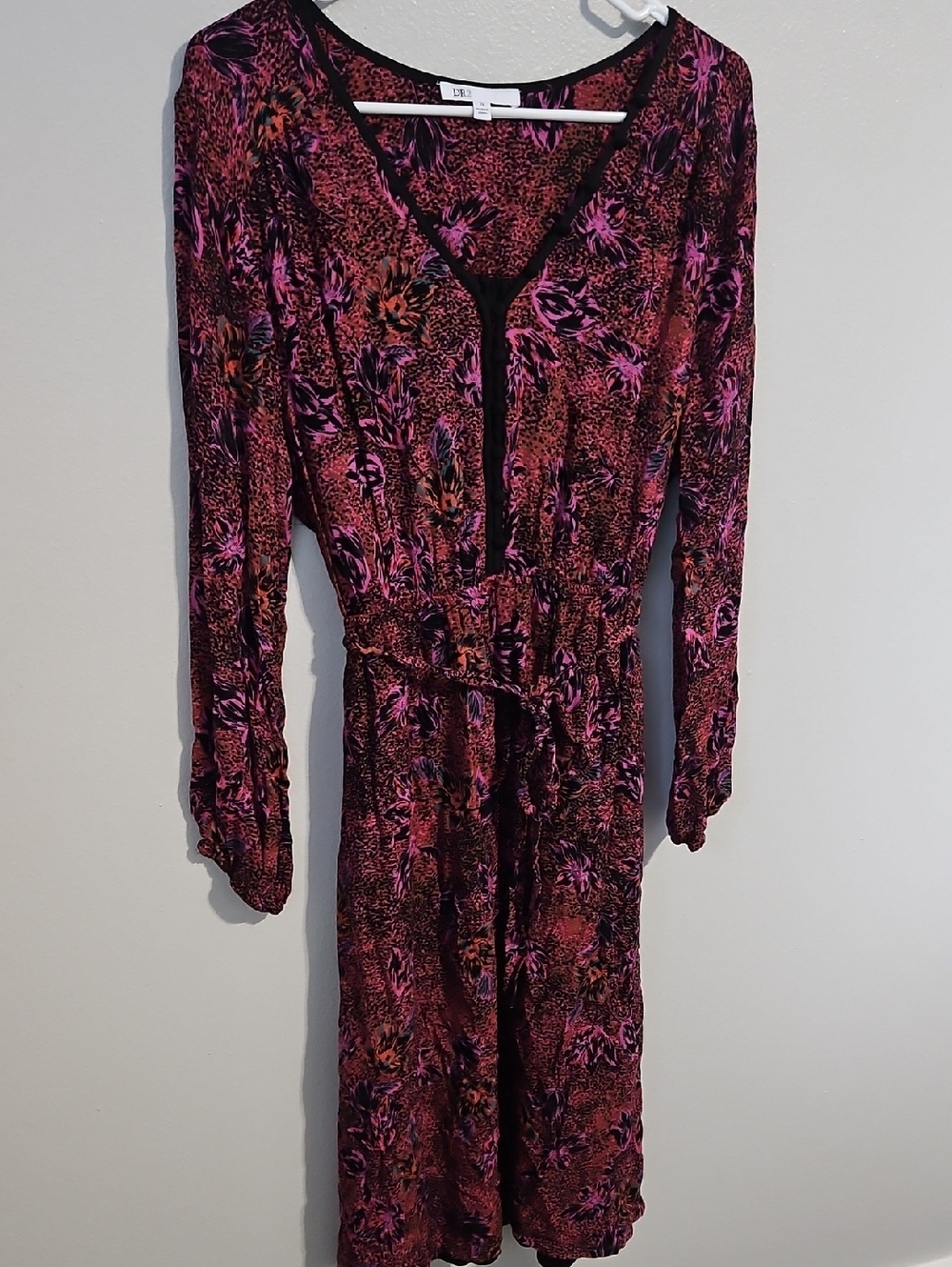 DR2 Long-Sleeve Floral V-Neck Dress in Pink and Black